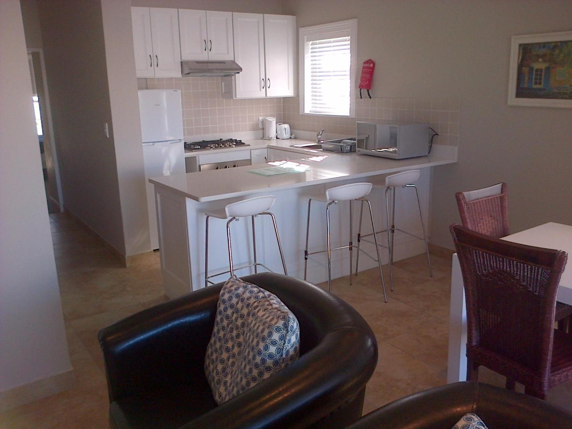 Kenjockity Self Catering Apartments Hermanus Room photo